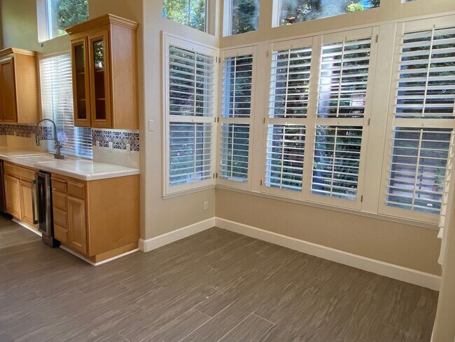Foto del edificio - Gorgeous Country Estates 4BR 3.5BA Home in Almaden