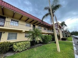 Foto del edificio - 1845 S Highland Ave