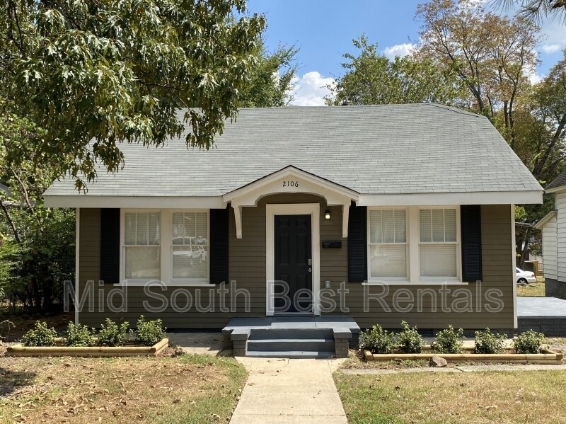 Primary Photo - 2106 Maple St