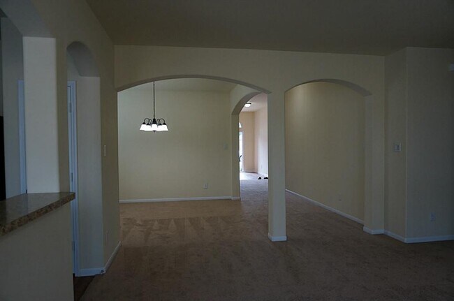 Foto del edificio - 2622 Whitetip Ct