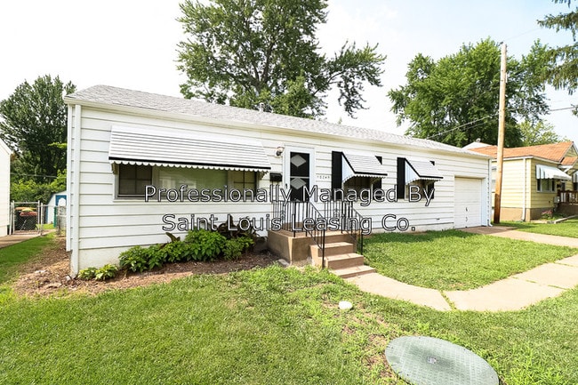 Building Photo - 10249 Coburg Lands Dr
