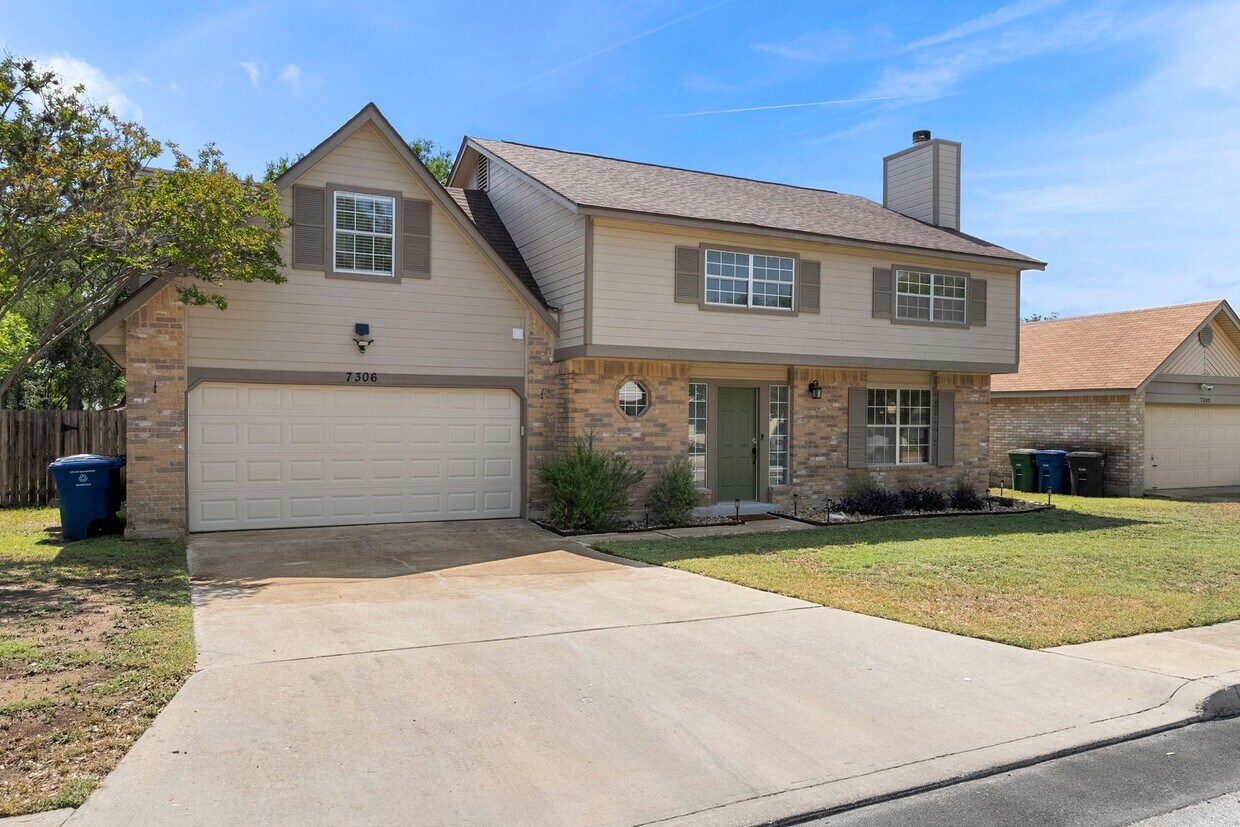 Foto principal - 3 Bedroom/2.5 Bath Northwest Park