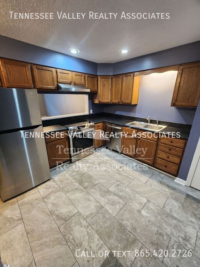 Foto del edificio - 433 Bramblewood Ln