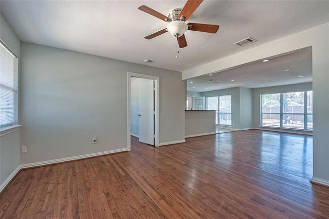 Foto del edificio - 3309 Lockmoor Ln