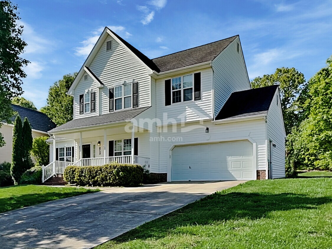 2713 Glasshouse Road House Rental in Jamestown, NC