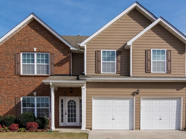 Building Photo - 4215 Pointe Vecchio Cir