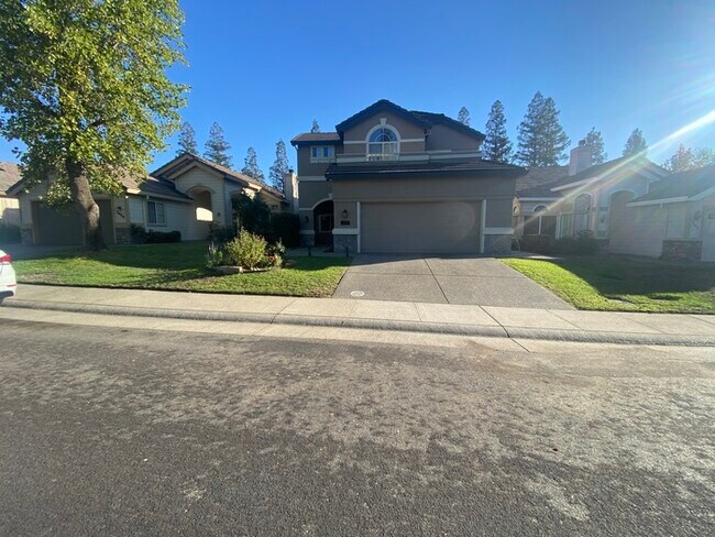 Foto del edificio - MOVE IN SPECIAL!!! Amazing 4 bed 2 bath ho...