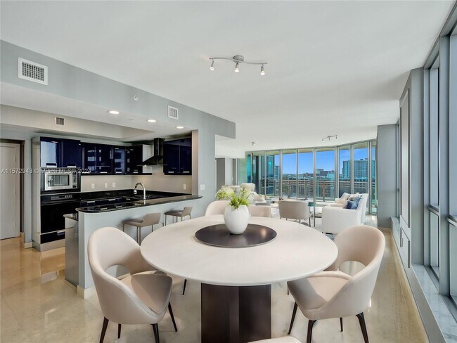 Foto del edificio - 3535 S Ocean Dr