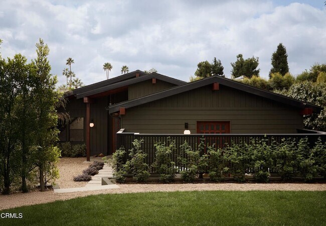 Foto del edificio - 12406 La Maida St