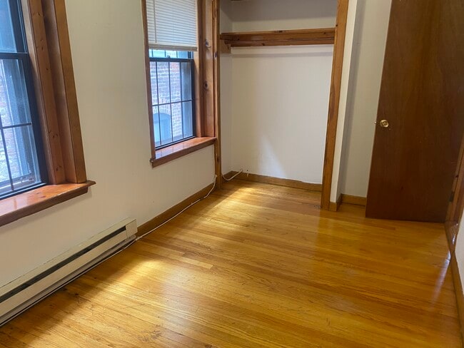 Building Photo - 89 West Cedar St