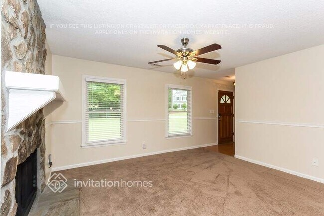 Building Photo - 100 Pepperwood Dr