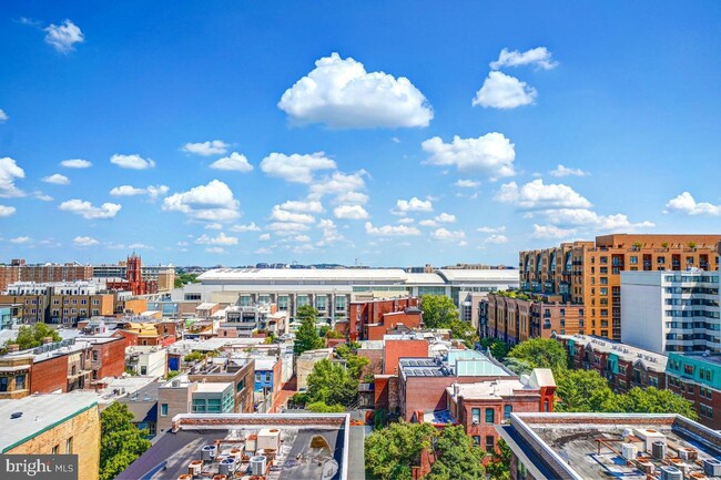 Building Photo - 1011 M St NW