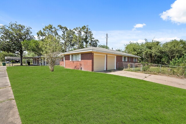 Foto del edificio - 1802 Mosher Ln