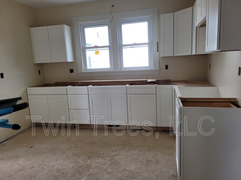 5987 Broad St, Mount Jackson, VA 22842 House Rental in Mount Jackson