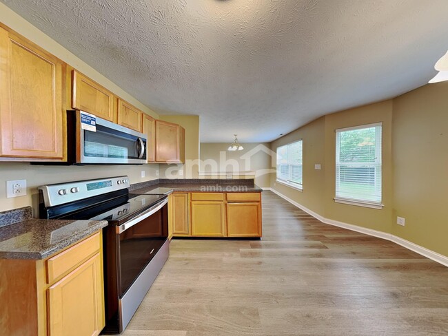 Building Photo - 1009 Palomino Pl