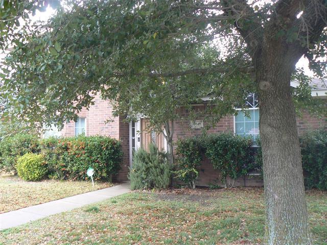 Building Photo - 1045 Waterview Dr