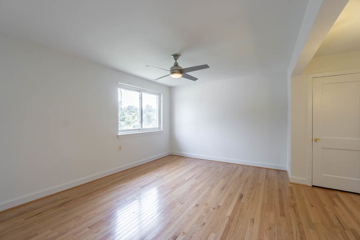 Foto principal - 4 47th St NE