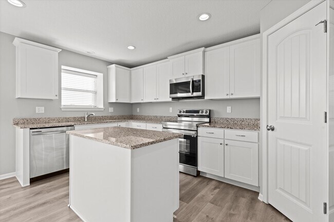 Foto del edificio - 609 Poplar Ct