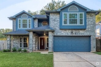 Building Photo - 2122 Courtshire Ln