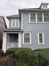 Building Photo - 1922 Willow St