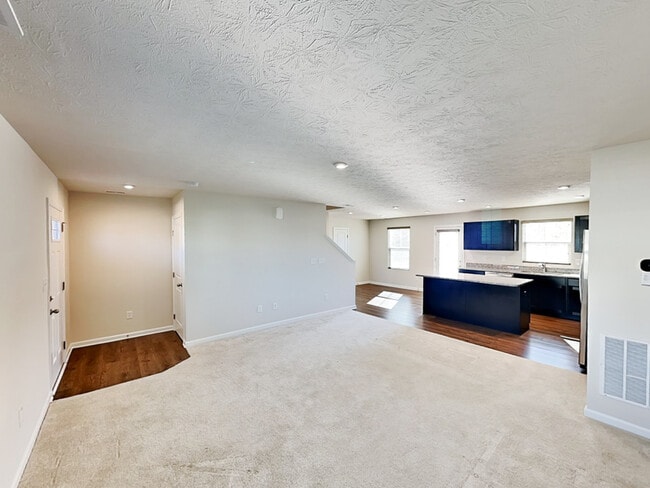 Foto del edificio - 855 Black Rock Cir