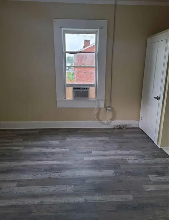 Foto del edificio - 103B S Jefferson St