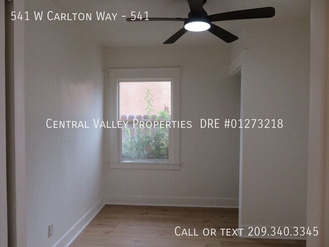Foto del edificio - 541 W Carlton Wy