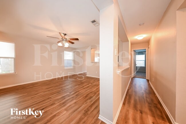 Building Photo - 1152 Warrior Dr