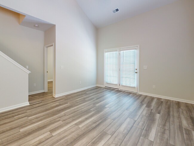 Building Photo - 1148 Semoran Way
