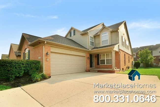 Foto del edificio - 551 Cherry Grove Rd