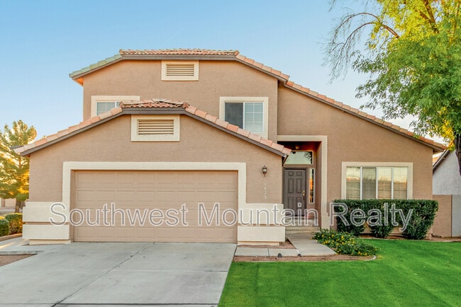 Photo - 1523 S Vine St House