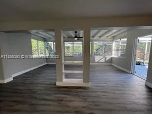 Building Photo - 3 br, 2 bath House - Biscayne Gardens