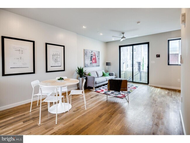 Foto del edificio - 1308 N Hope St