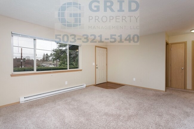 Photo - Newly Remodeled 2 Bedroom Apartment in Mt. Tabor!