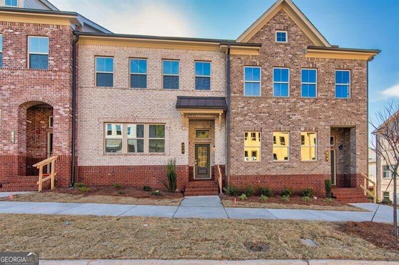 Primary Photo - 272 Commons Ave