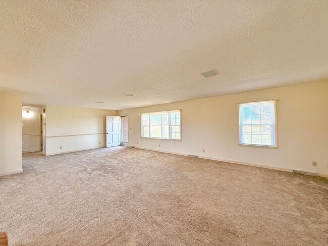 Building Photo - You’re here. You’re home. You’re happy.