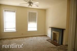 Building Photo - 7319 S Ridgeland Ave