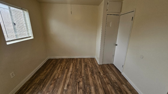 Building Photo - 13455 Filmore St