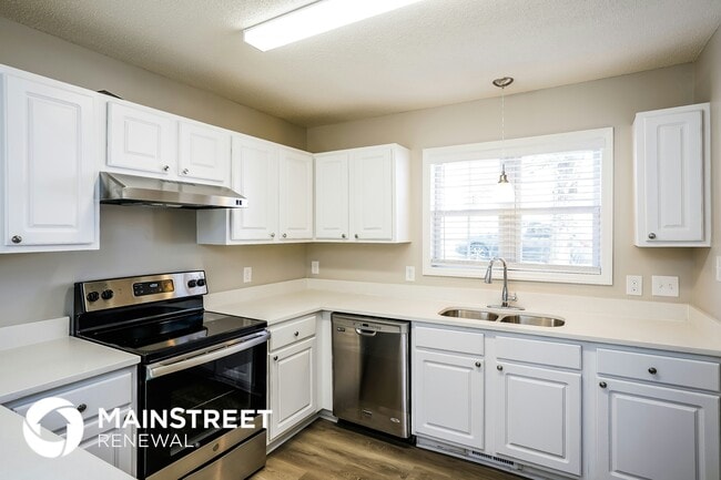 Foto del edificio - 4701 Windbreak Ln