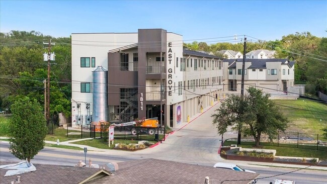 Foto del edificio - 1811 Webberville Rd