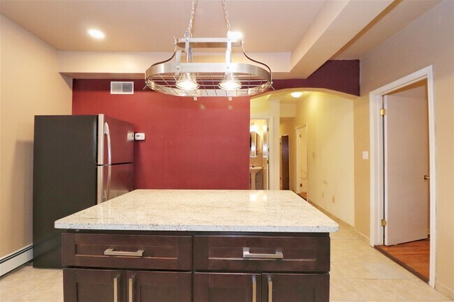 Foto del edificio - 311 5th St