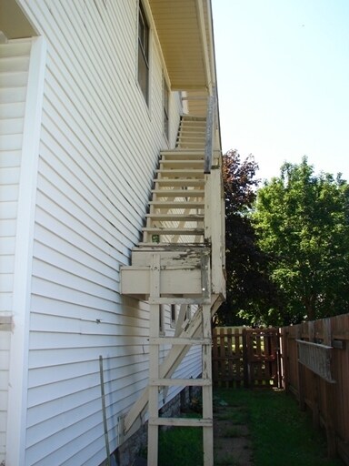 Building Photo - 1171 Minnehaha Ave E