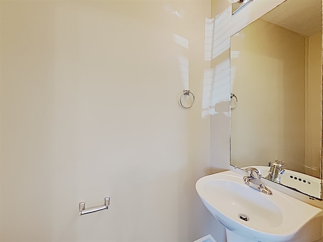 Building Photo - 8054 Logan Drive