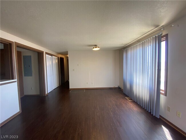 Building Photo - 2361 Commercial Dr