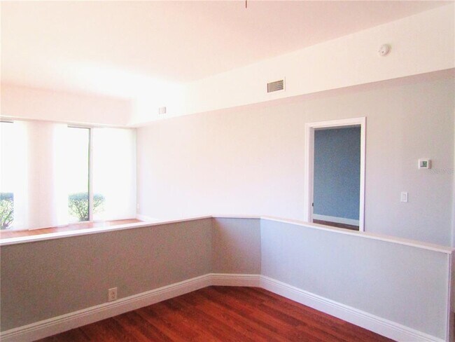 Foto del edificio - 2405 Crispin Ct