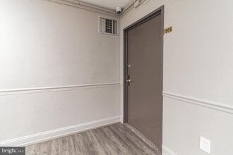 Building Photo - 2101 Chestnut St