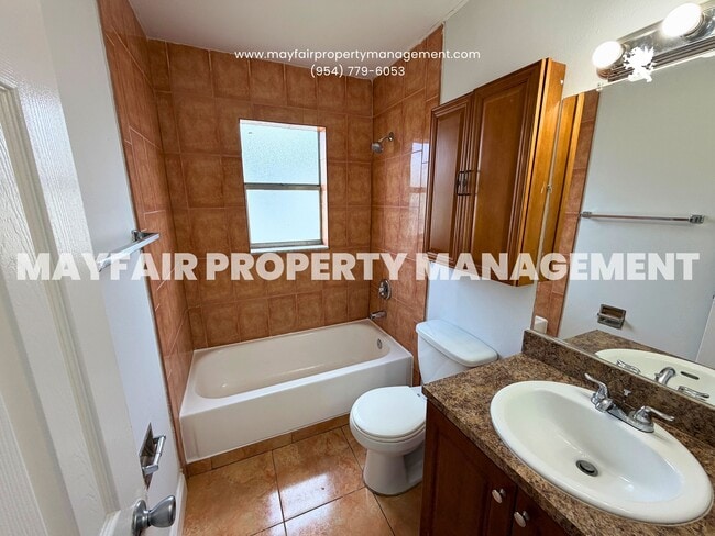 Building Photo - 4405 Treehouse Ln