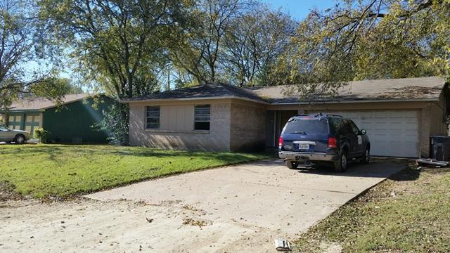 Foto del edificio - 5919 Lazy River Dr