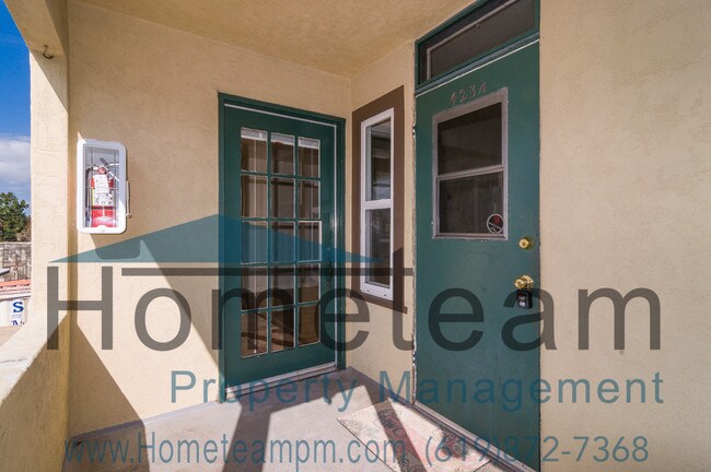 Building Photo - 425 3rd Ave