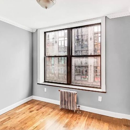 Building Photo - 120 Mulberry St